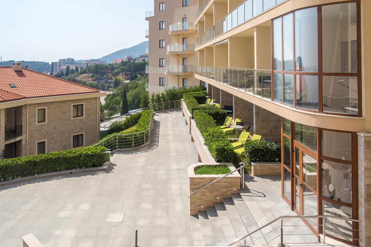 Aparthotel Belvedere Residence Becici Budva Exteriör bild